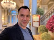 Алексей Арестович выехал из Украины во время войны