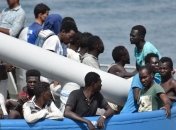 Италия может закрыть порты из-за мигрантов