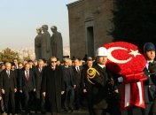 Годовщина смерти "отца нации": в Турции почтили память Мустафы Кемаля Ататюрка