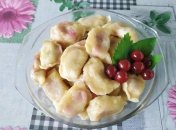 Вареники с вишней - простой рецепт
