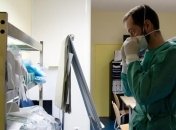 Завтра на Буковині фахівці оглянуть інфікованого на коронавірус українця