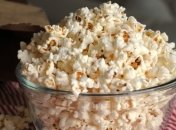 Американец отсудил более 7 млн долл. за "попкорновую болезнь"