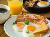 Названы продукты, которые вредно есть утром