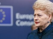 Президент Литвы приняла отставки трех министров