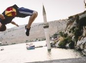 Невероятные фриран-трюки украинца Титаренко в затопленном городе (Видео)