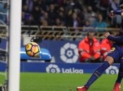 Пике продлил контракт с "Барселоной"