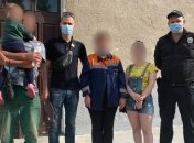 Почти как в сказке: мачеха увезла из дома и бросила в чужом городе на автовокзале 4-летнего пасынка