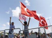 Эрдоган необычно поздравил жителей Турции с годовщиной попытки переворота