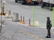 Власти Пхеньяна не пропустили через границу южнокорейцев