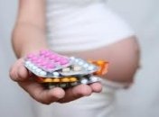 Беременным нужно быть осторожными с витаминами С и Е