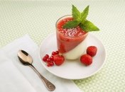 Смачний холодний десерт