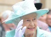 Королева Великобритании Елизавета II стала старейшим монархом в мире