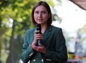 Новосад отреагировала на фото Киану Ривза в учебнике