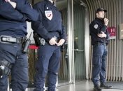 Во Франции продлили режим ЧС еще на два месяца