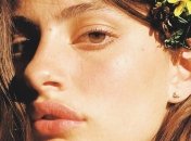 Який недолік шкіри вимагає використовувати менше косметики