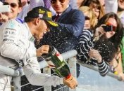 Формула-1. Гран-при США выигрывает снова Хемилтон