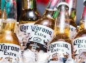 Через епідемію коронавірусу 38% американців бояться пити пиво Corona