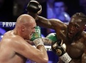 "Король": Мейвезер и Снуп Дог поддержали Уайлдера