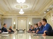 Порошенко отреагировал на теракт в оккупированной Керчи