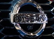Nissan обновил свой известный логотип (Фото)