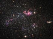 "Хаббл" сделал снимок хаотичной карликовой галактики 