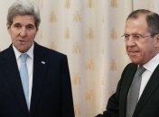 Керри перед визитом в Москву переговорил с Лавровым