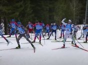 Российский биатлонист бросил сломанную палку в соперников (видео) 