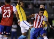 Сборная Бразилии спасается в матче с Парагваем