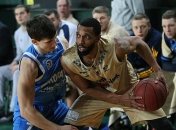 "Николаев" шокирует "Будивельник" в первой игре плей-офф