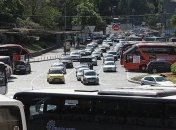 В центре Киева автобусные перевозчики устроили протест 