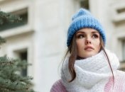 Шапка и шарф должны не только греть, а и выглядеть актуально