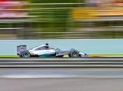 Хэмилтон: Я стремлюсь к явному превосходству над Росбергом