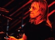 С барабанщика AC/DC сняли все обвинения