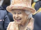 Королева Елизавета II помиловала осужденного за убийство мужчину