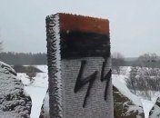 На Львовщине взорвали памятник погибшим полякам