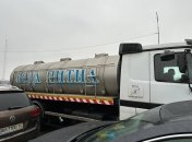 "Киевводоканал" прислал на место автоцистерну с питьевой водой