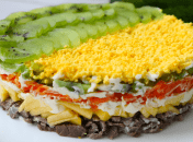 Святковий салат із яловичини та ківі