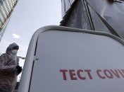 В Китае заявили, что COVID-19 станет сезонным заболеванием 