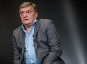 Итоги 16 августа: арест Грымчака, СБУ закрыло дело против Портнова, бой Усика в Чикаго