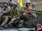 Українським військовим підвищили зарплатню