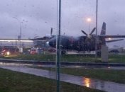 В Україну не пустили "единоросса" з медаллю "За возвращение Крыма" (Фото)