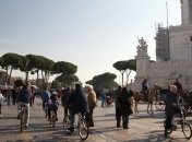 В историческом центре Рима запретили есть и пить