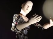 Создан новый жуткий гуманоидный робот