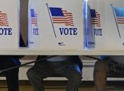 Десятки тысяч человек жалуются на выборы в США