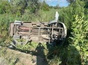 На Днепропетровщине автобус слетел в кювет, 15 пассажиров в больнице