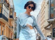 Певица Оля Цибульская показала пикантный образ, с которого началась ее карьера (Фото)