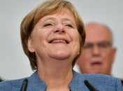 Порошенко и Гройсман поздравили Меркель с победой на выборах