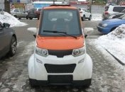 Электромобиль за $3500: в Украине стартовали продажи странного электрокара