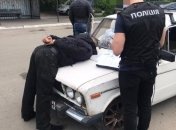 На Киевщине мужчина пытался продать 30 кг ртути (Фото)