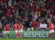 Яремчук с партнерами празднует гол